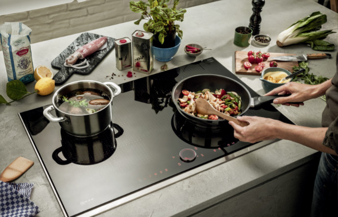 Neff FlexInduction Kochfeld mit TwistPad in der Pfiff Küchenwelt